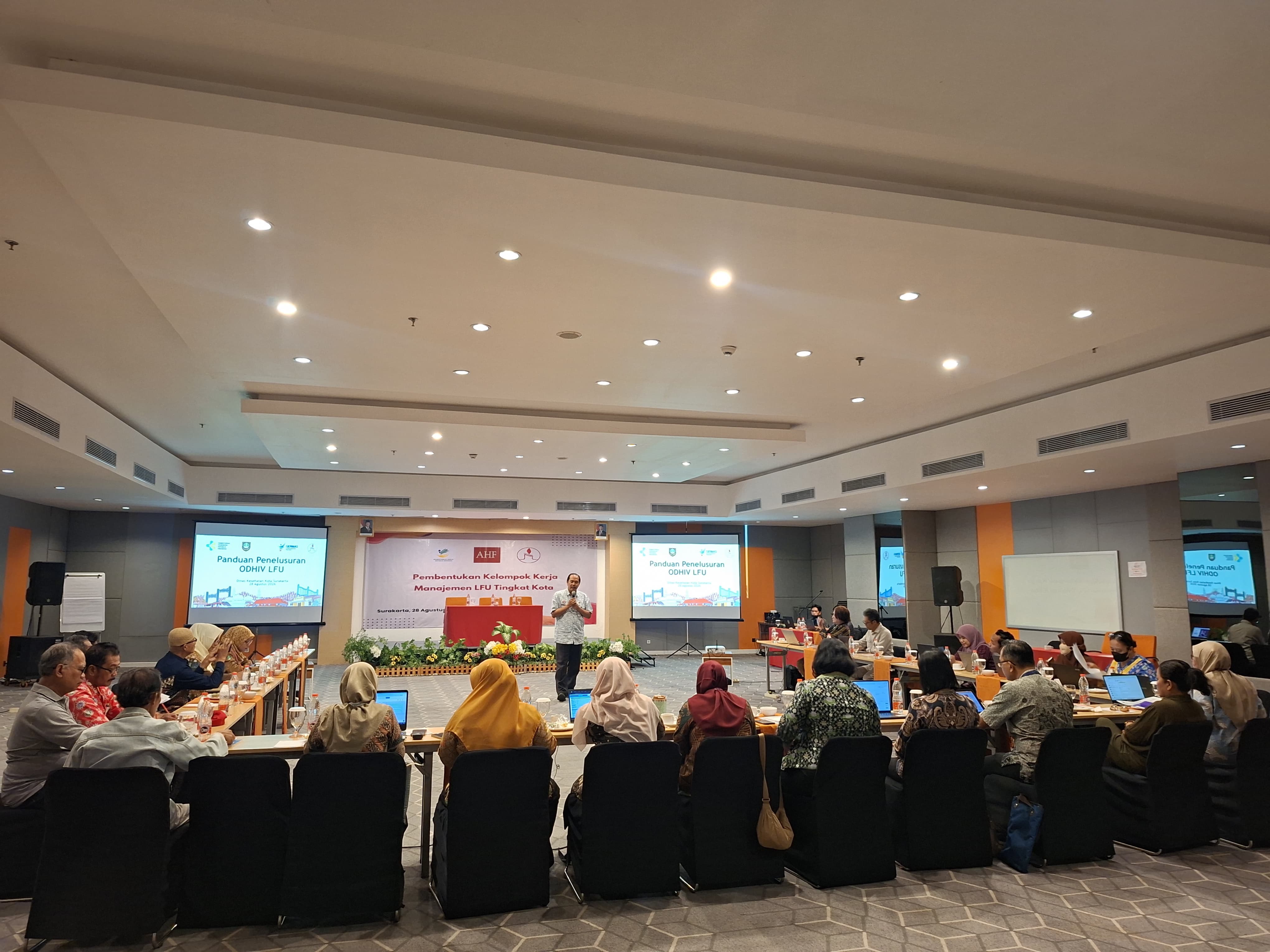 Peserta mengikuti pemaparan mekanisme rujukan dan penguatan sistem penanganan LFU